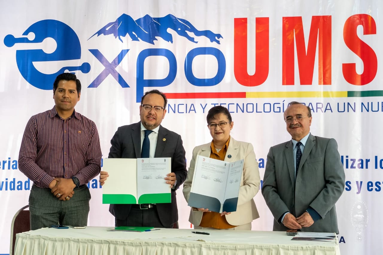 UMSA y CADINPAZ firman alianza estratégica para impulsar la innovación industrial en La Paz
